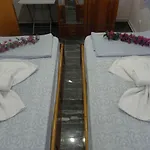 מלון Hermiyas Butik 2*